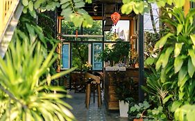 Trại Hoa Vàng Homestay at Tuy Hòa Phú Yên